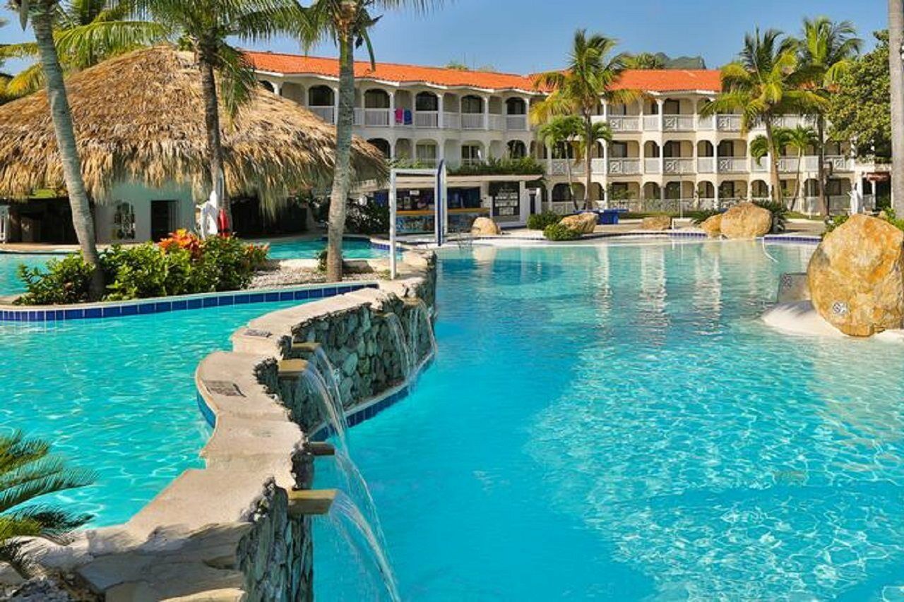 Lifestyle Tropical Beach Resort And Spa 普拉塔港 外观 照片